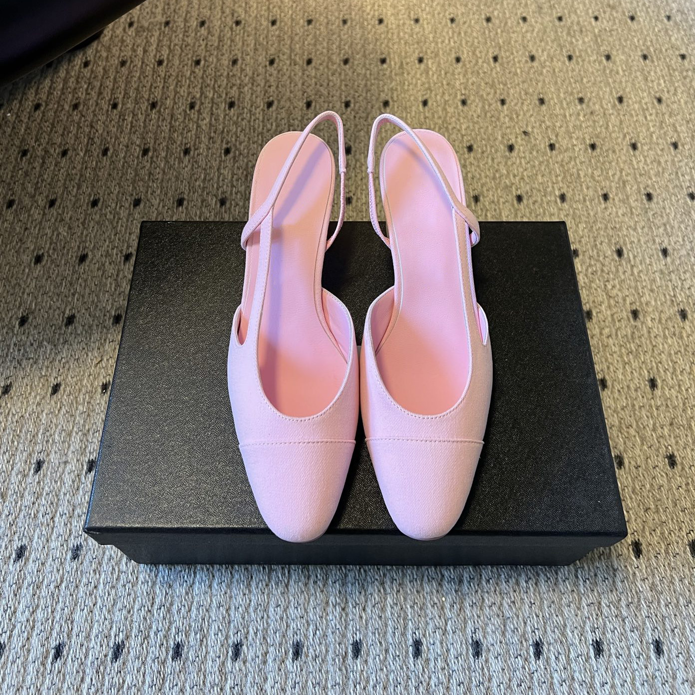 Womens Elegant Pink Back Strap Flat Sandals, Canvas Suede Mix Upper, Thin Rear Sling Strap, Genuine Leather Sole, All-match Footwear for Dressy Casu