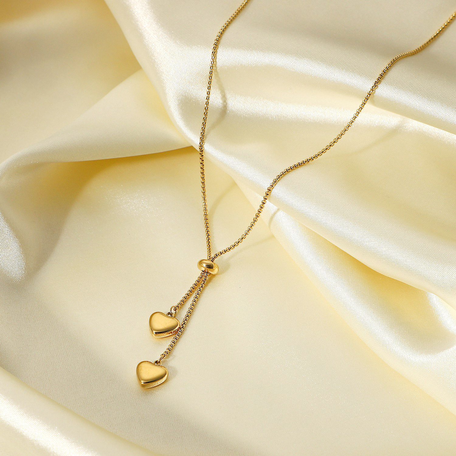Light Luxury New Heart Tassel Drawstring Titanium Steel Necklace For Women Versatile High-End Fashion Collarbone Chain Non-Fading