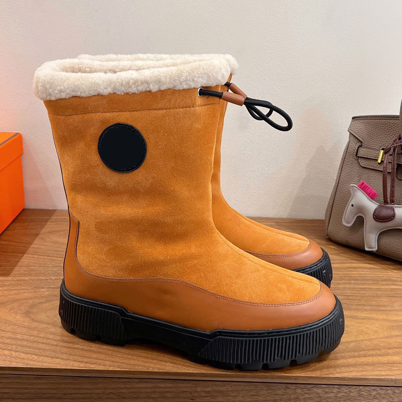 Mens Womens Snow Boots Designer Wool Lamb Lining Knight Boot Couple Outdoor Warm Boots Luxury Brand Classic Item Half Boots Platform Heel Rubber Out