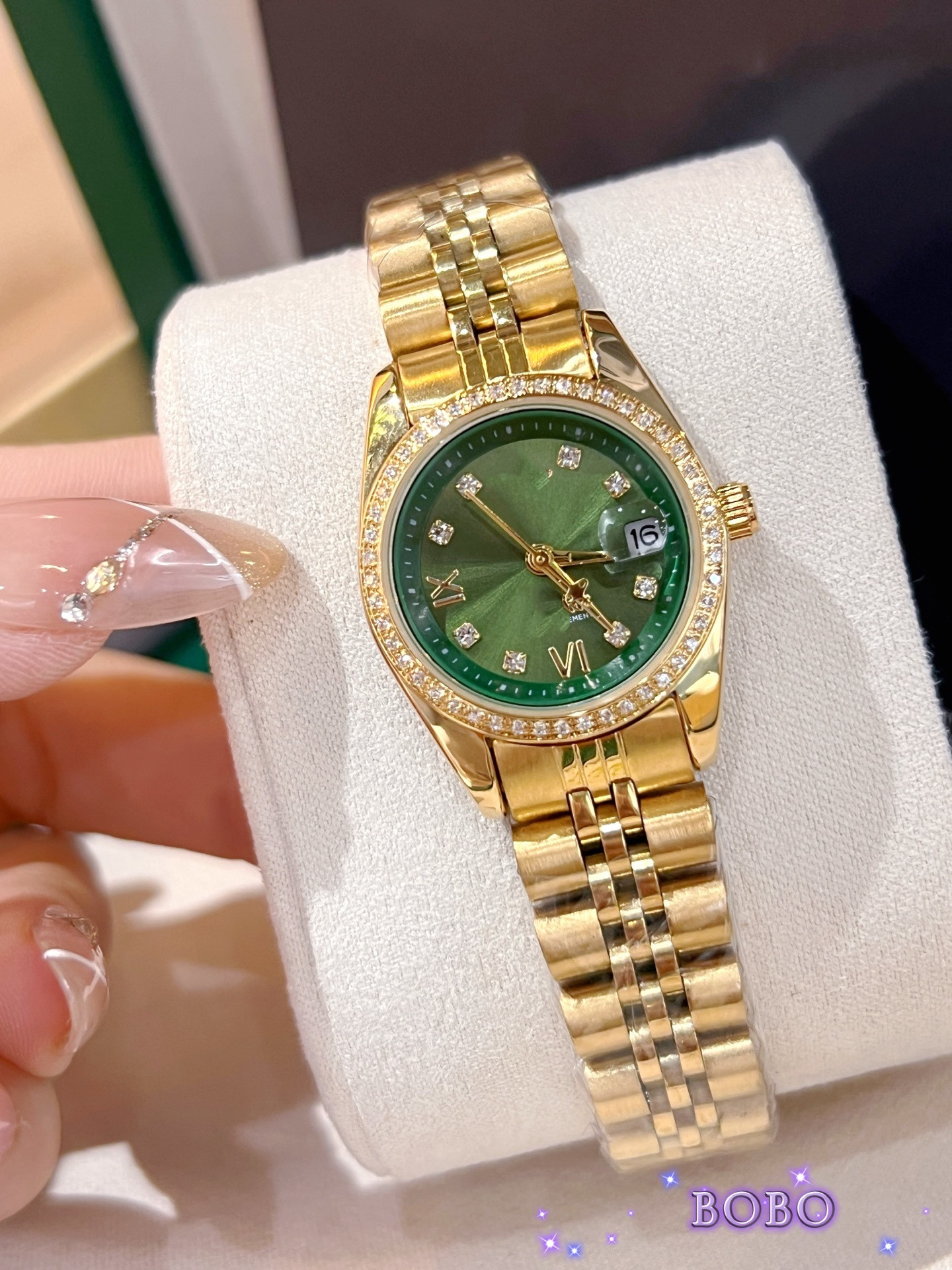 Top Mens women VIVIENity WESTWOODity Diamond inlaid watch designer luxury quartz movement watches high qualit rose gold steel women Wristwatches#631
