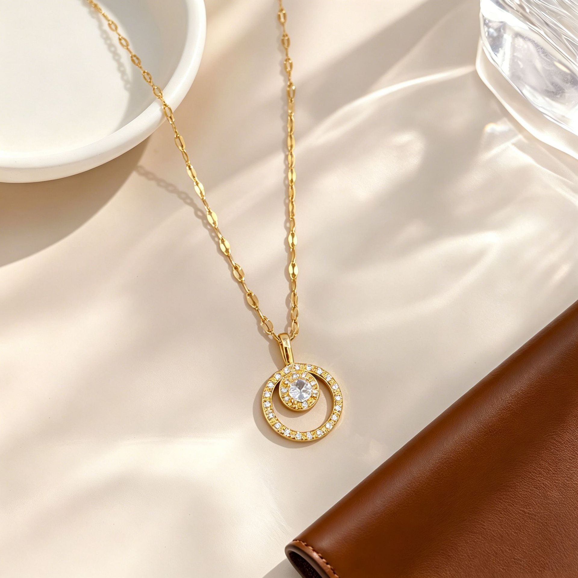 Korean-Style Fashion Geometric Round Full-Diamond Micro-Inlaid Necklace For Women, Light Luxury, Elegant, High-End, New Versatile Collarbone Chain