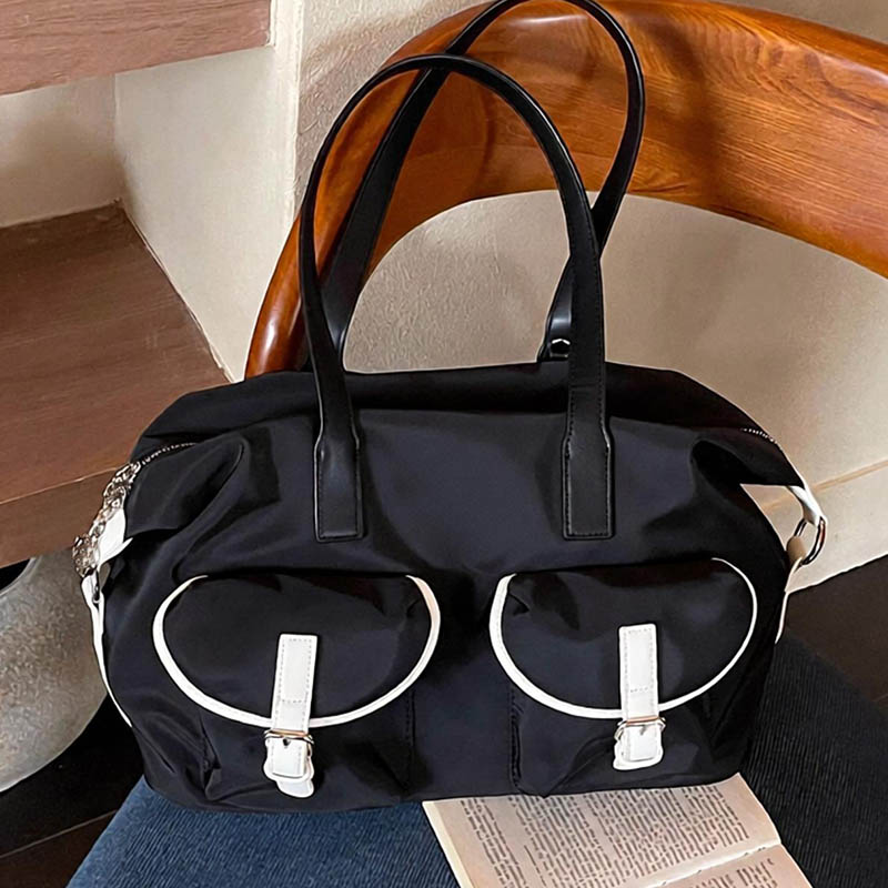 Travel Airport Designer Womens Shoulder Bag Down Jacket Fabric Letter Patchwork Silver Hardware Metal Small Pendant Zipper Handbag Underarm Shopping