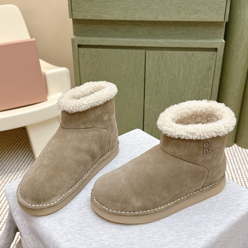Ladies Suede And Shearling Booties Womens Upper With Embroidered Leather Short Boot 5T515E Designer Wool Lamb Lining Snow Boots Rubber Outsole Sizes