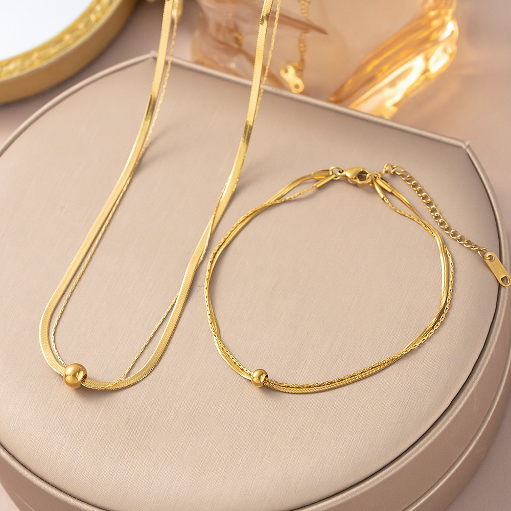 Elegant New Double-Layer Small Gold Ball Titanium Steel Necklace For Women, Fashionable And Versatile, Simple Round Bead Layered Collarbone Chain Se
