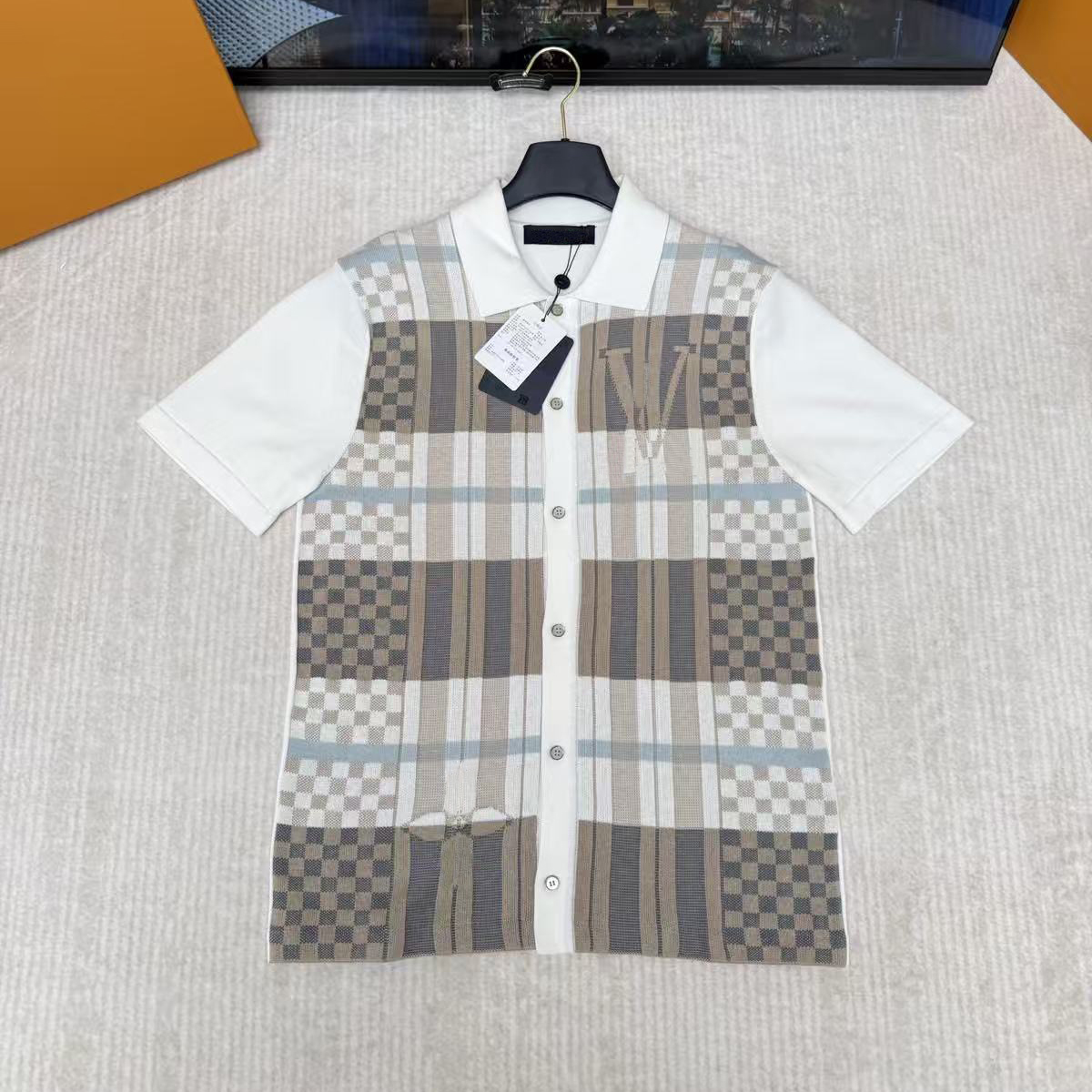 High-Quality Designer Men's Polos with Checkered Colorblock Knit Short Sleeve, Letter and Floral Applique Short Sleeve Shirt