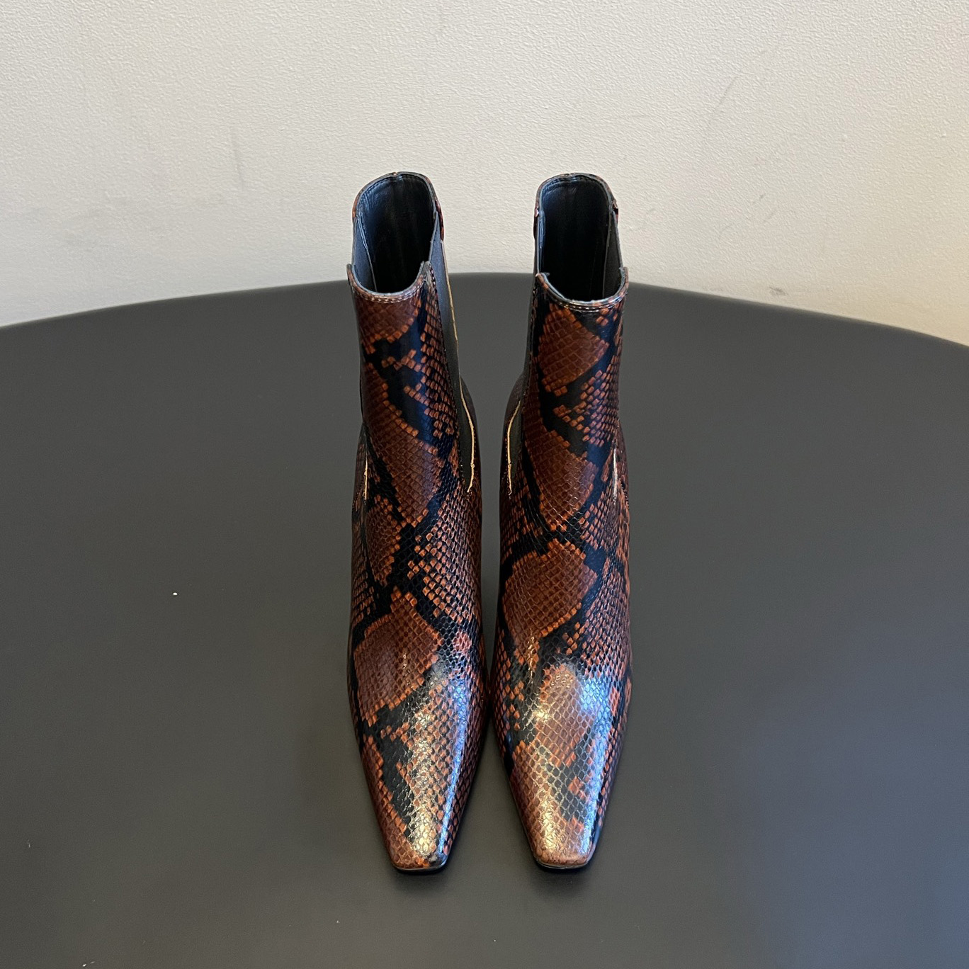 Booties Designer Luxury Brown Snake Leather Ankle Boot High Heel Stiletto Zipper Fashion Party Womens Office Quality Modern Stylish Black Red Formal