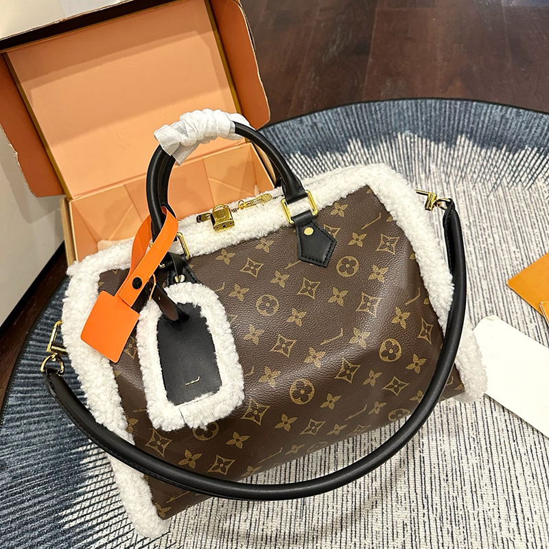 luxury pillow designer shoulder women high quality purses handbags crossbody womans wallet men designers leopard print totes cute dhgate fashion bag