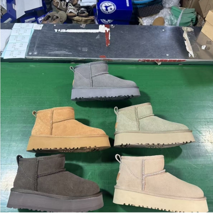 Free shipping designer shoes Women Warm Snow Boots Soft Lining Comfortable Winter Outdoor Boots U G G