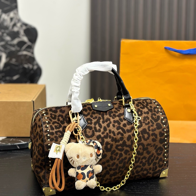 luxury pillow bag designer bag shoulder bag women high quality purses handbags crossbody bag womans wallet men designers leopard print totes cute dh