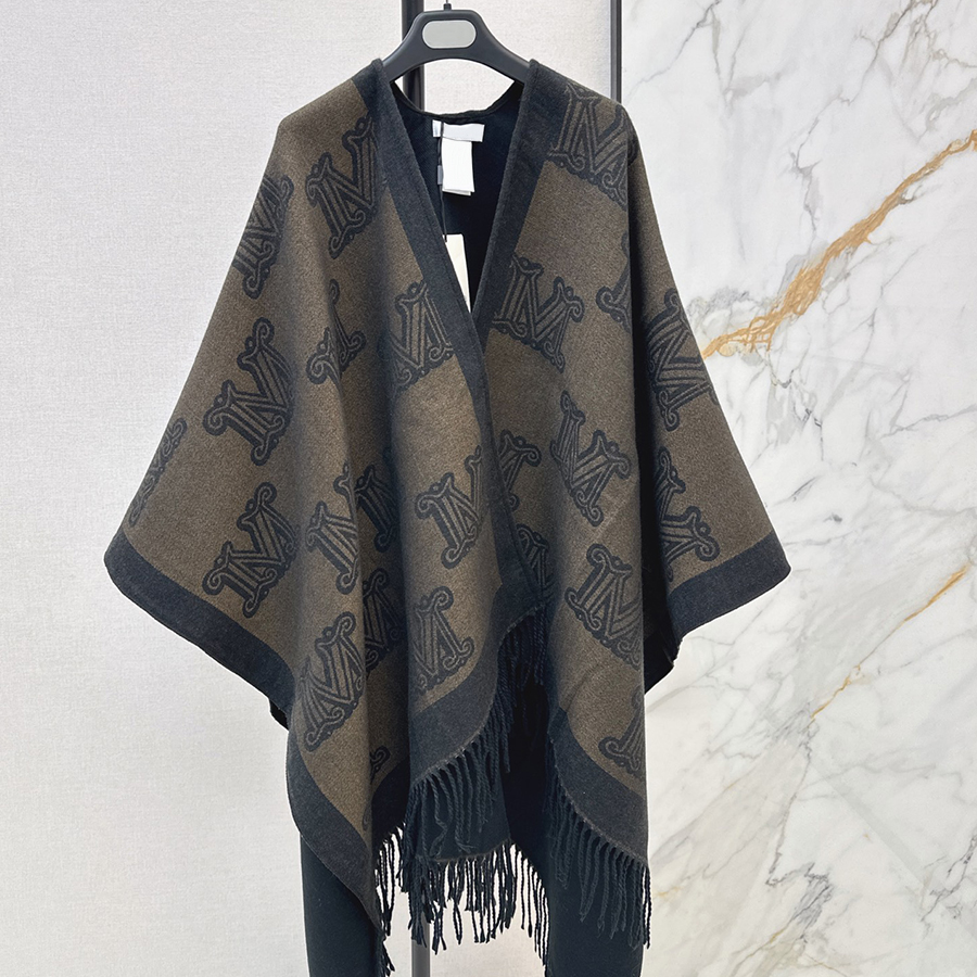 Designer Womens Cape Scarves Women Shawl Coat Scarves Fringed Shawl Casual Cardigan Cashmere Autumn Winter Fashion Outerwear Classic Cape Women Thic