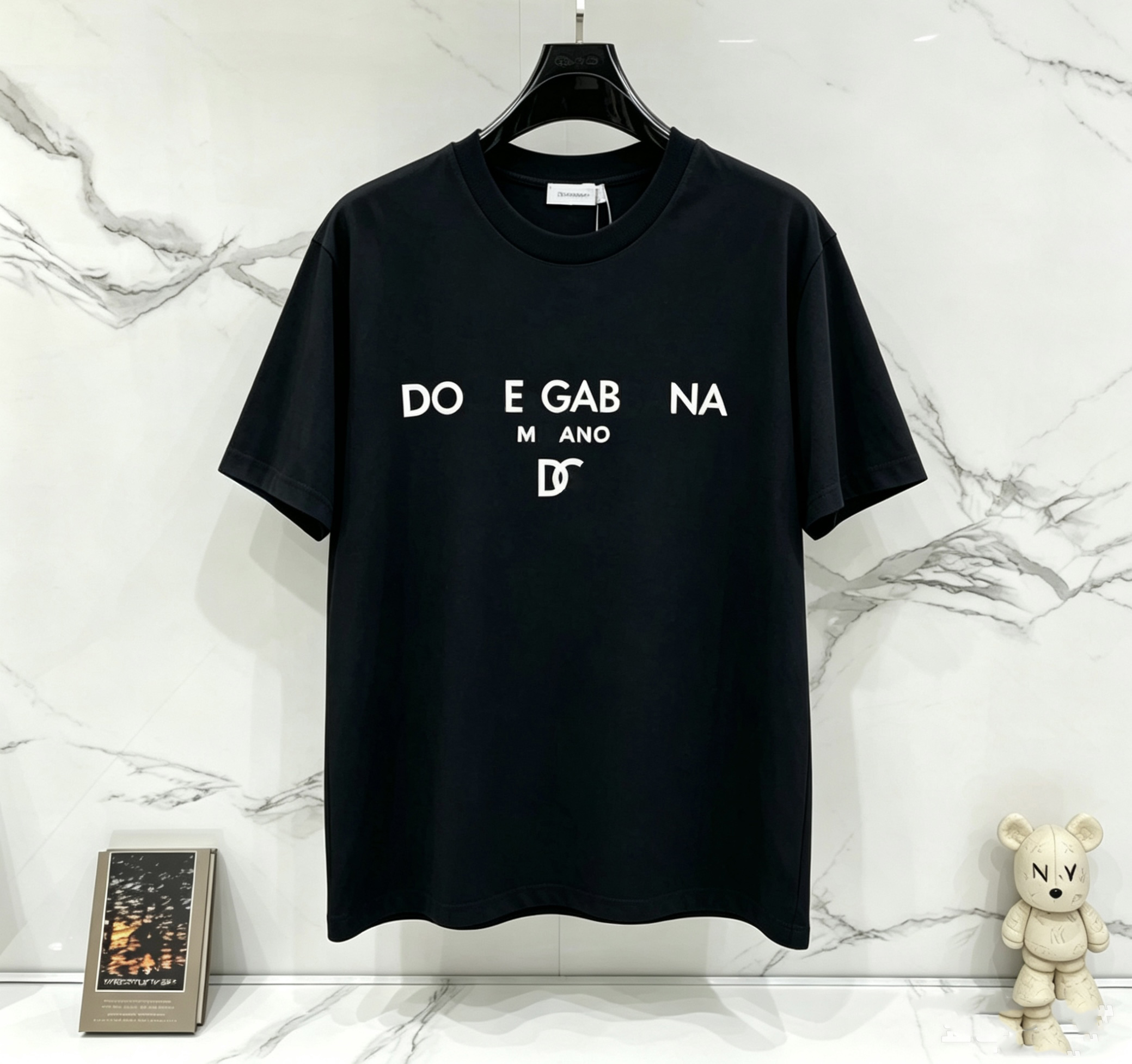 New designer men's T-shirt same style for both men and women Fashionable letter print on the front of the round neck short sleeve Casual summer