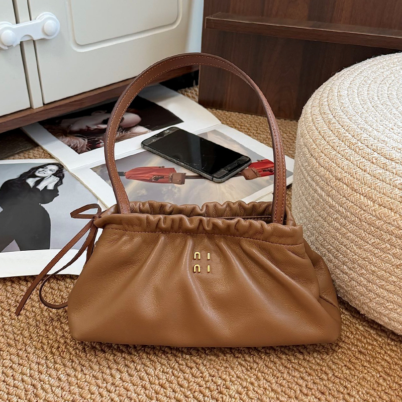 12A Designer bag Caramel Nappa Leather Ruched Drawstring Cloud Bag Metal Logo Underarm Top Handle Bag Women Luxury Shoulder Bag