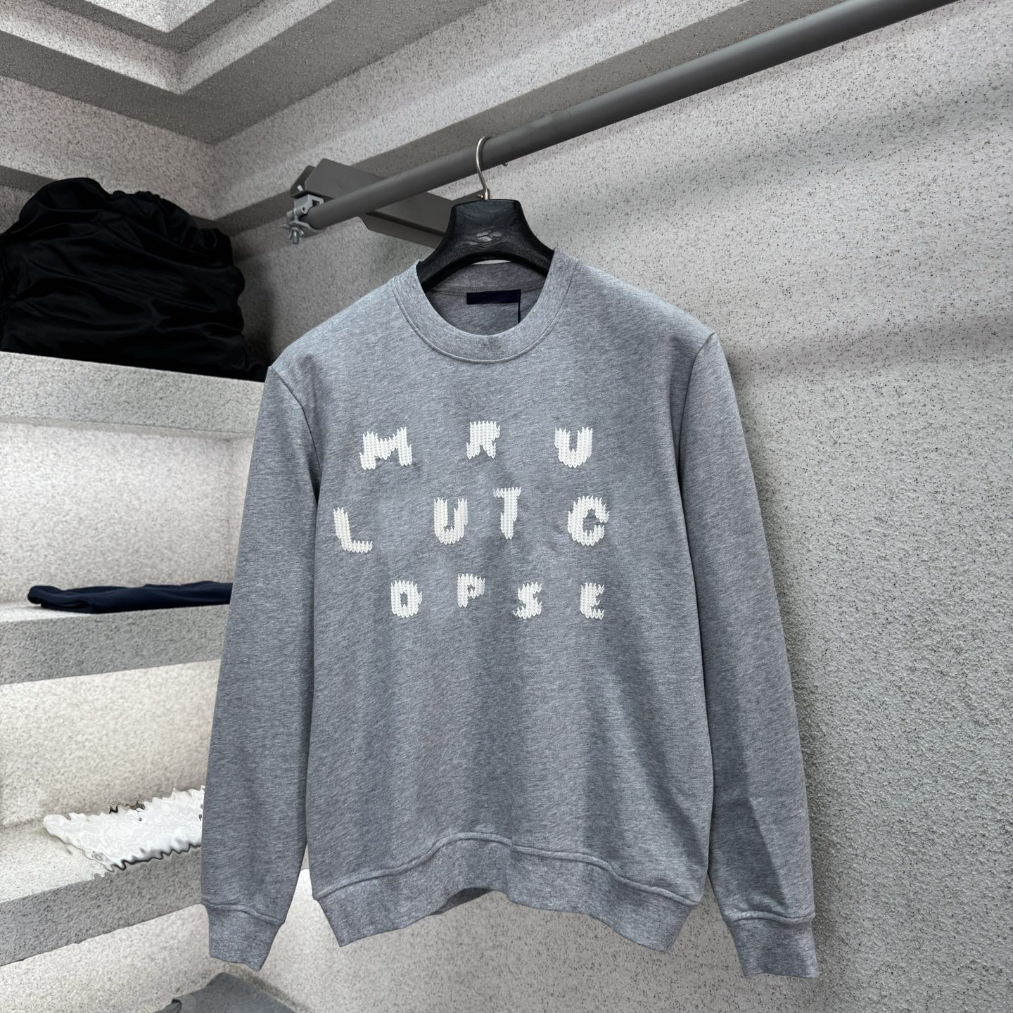 Designer brand clothing, high-quality men's gray pixel letter embroidered round neck hoodie, heavyweight cotton loose fitting pullover, unisex