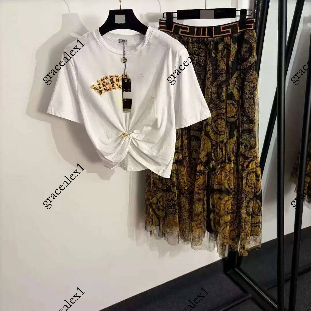 Women t 2pcs high quality women's clothing designer letter shirt paired with summer short long skirt set