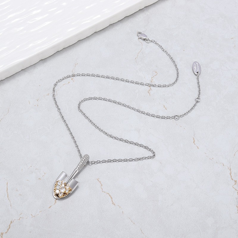 Minimalist Designer Silver Plated Zircon Small Shovel Pendant Necklace A Unique And Fashionable Gift Suitable For Women To Create Exquisite And High