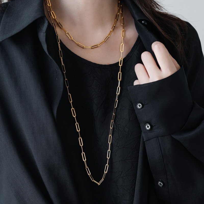 French Style Light Luxury Thin Cross Chain Long Titanium Steel Necklace For Women Simple Versatile Non-Fading Set
