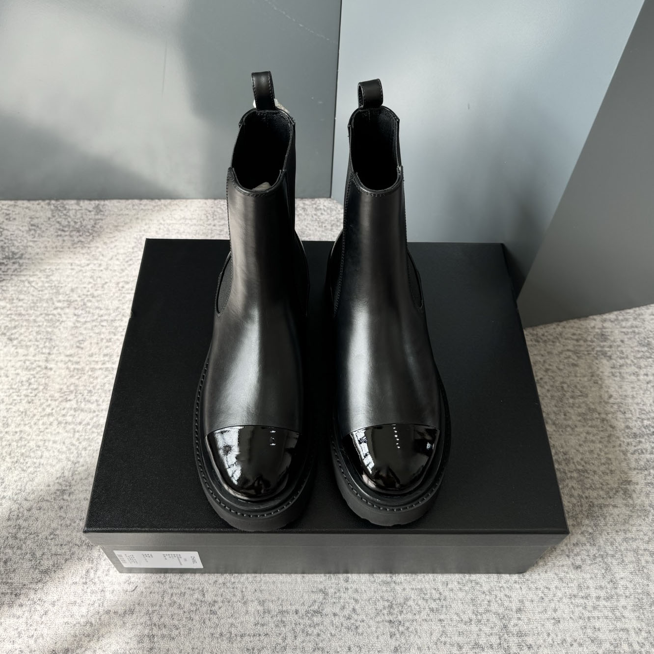 Women Two Tone Chelsea Ankle Boots, Calfskin Cap Toe Chunky Platform Boots, Elastic Side Panel, Footwear for Autumn Winter Daily & Street Wear