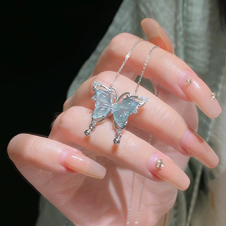 Xiaohongshu Hot-Selling Blue Water Butterfly Titanium Steel Necklace For Women, Light Luxury Summer Micro-Inlaid Collarbone Chain, New Chinese Style