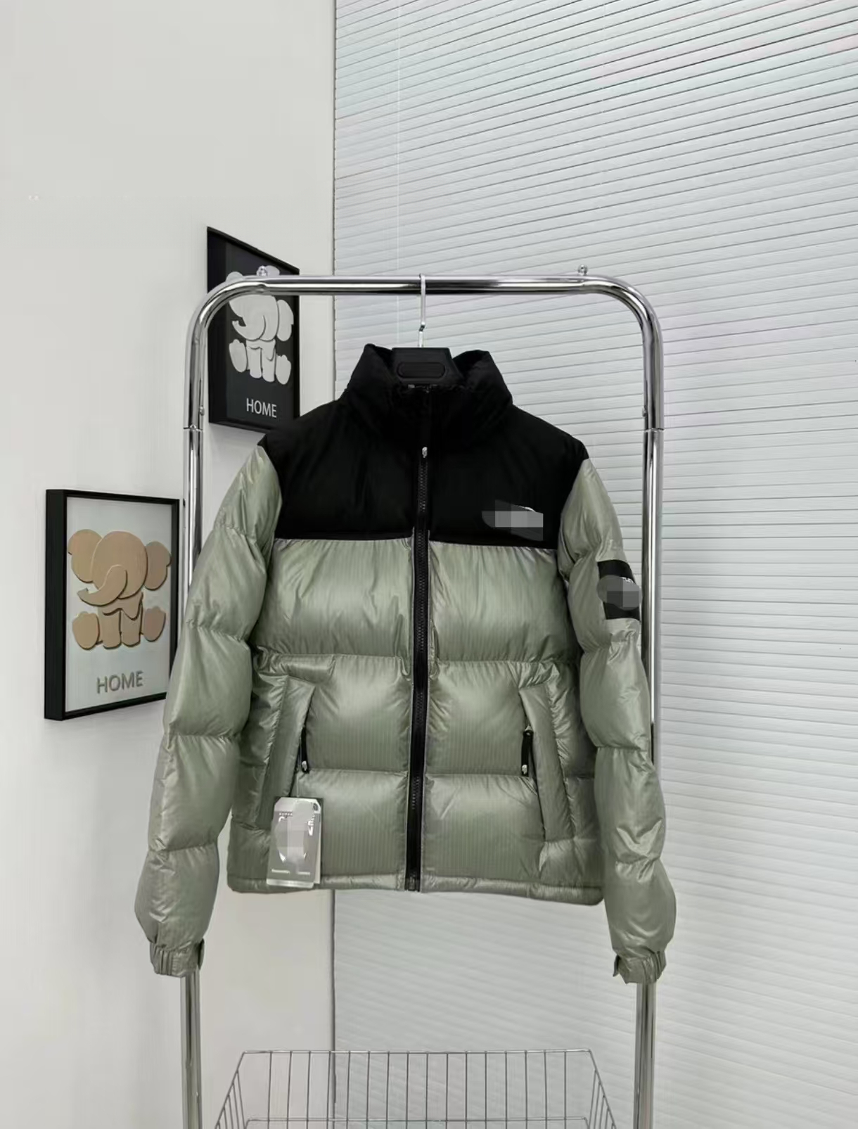 Northness Down Jacket Jacket Gilet Designer White Duck Down Vest Women Kendall Jacket 700 Puffer High Waisted Short Top Trendy Waterproof F1c