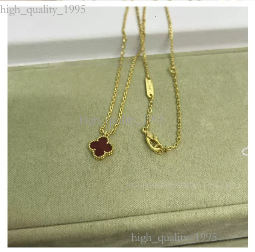 van clefs Necklaces Designer Classic For Women Full Diamonds vanity Necklace Jewelry Glamorous van cleeg Plain Four Leaf Elegant van cleffs Lucky Cl