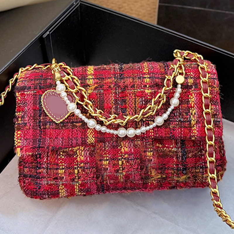 Sac à chaîne en perles de laine d'automne et d'hiver sac de banlieue à la mode sac classique à motifs de diamant sac de créateur de luxe sac à ba