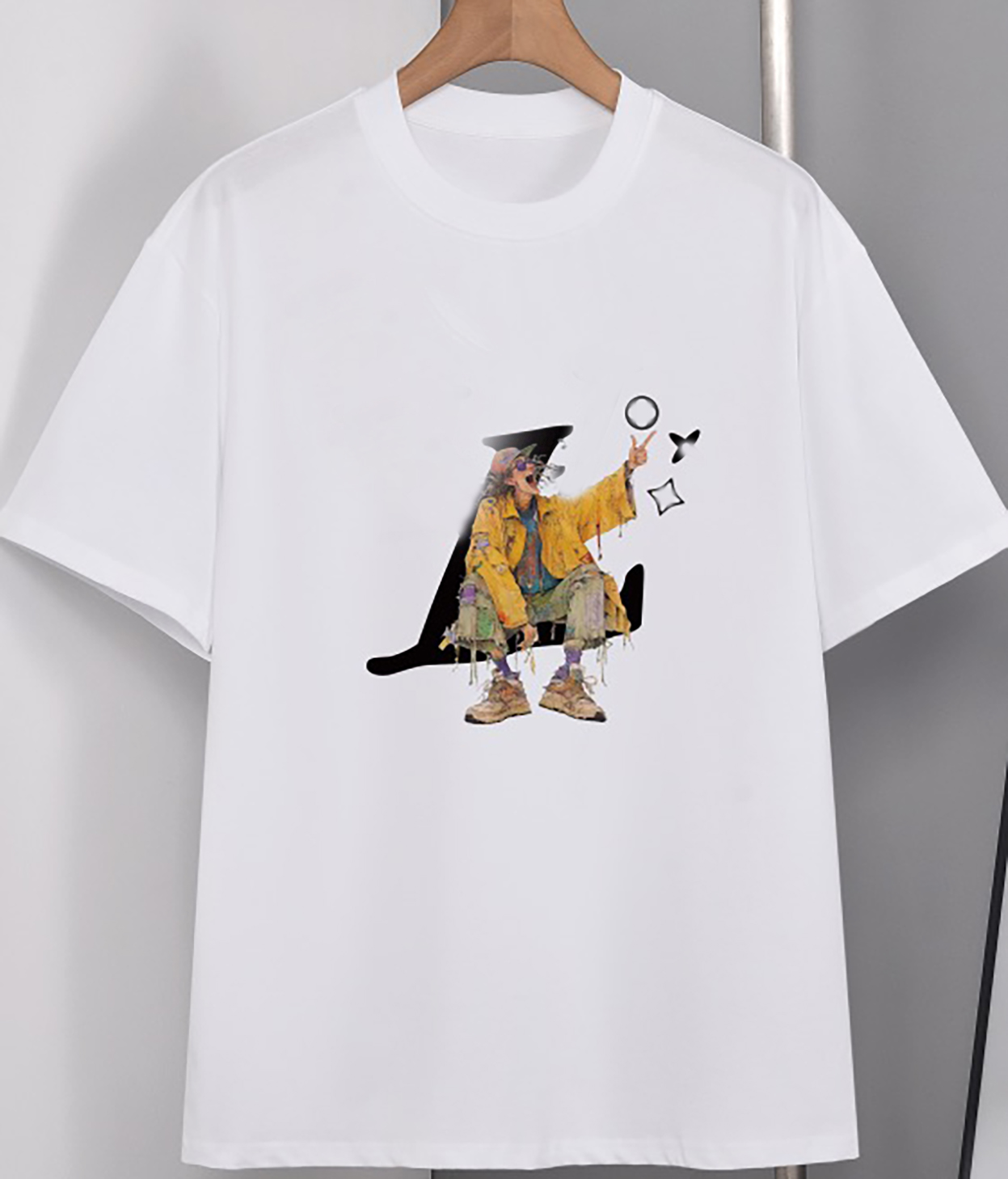Designer Brand Clothing High Quality Men's White Cartoon Graffiti Character Printed Short Sleeve T-shirt Round Neck Loose Trendy Half Sleeve