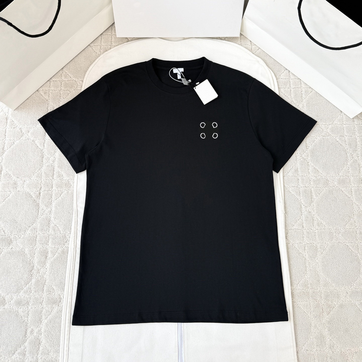 Camiseta polo para hombre de alta calidad de marca de diseñador de lujo, camiseta para hombre con bordado clásico de logotipo pequeño, cuello redond