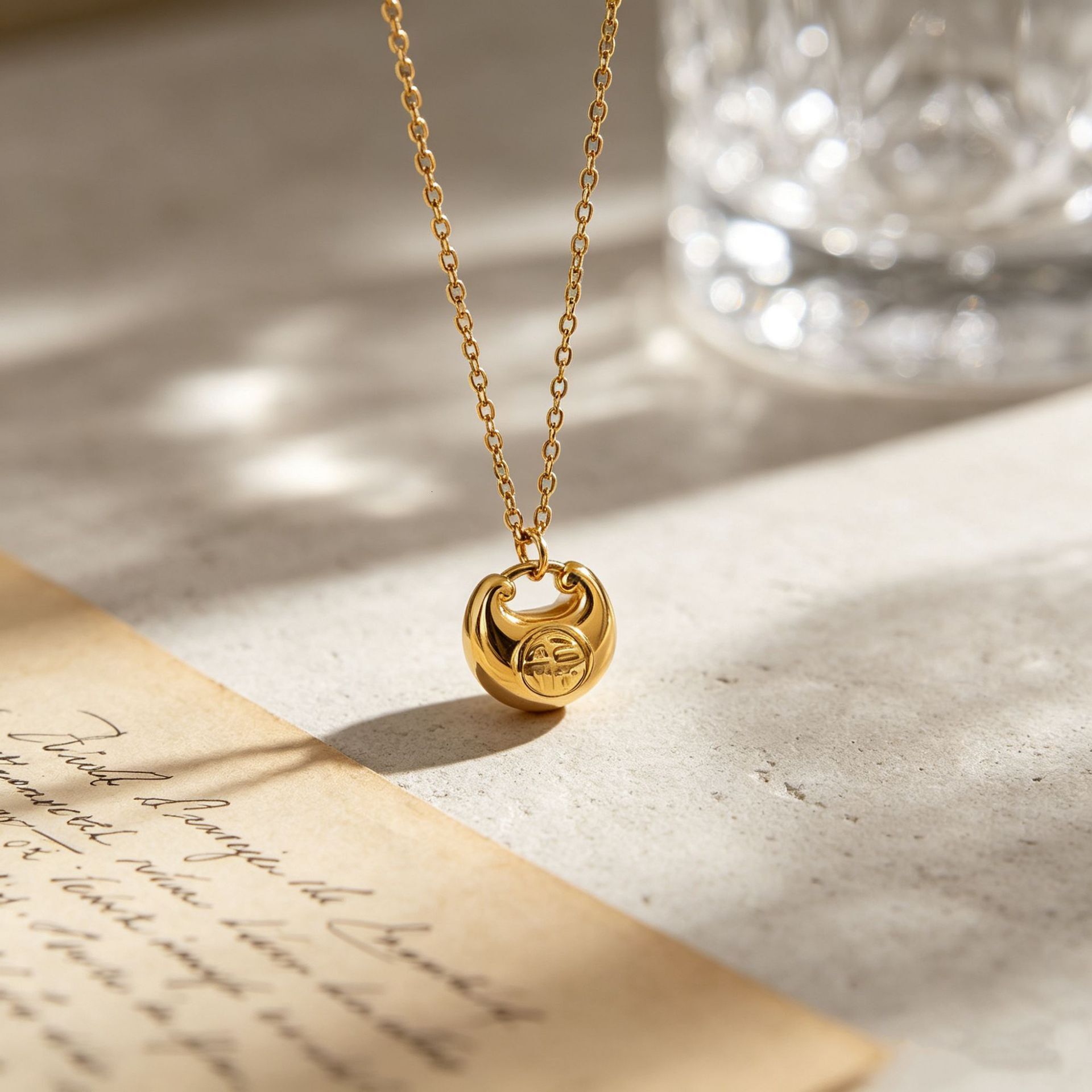 New Chinese-Style Gold-Filled Chubby Charm Titanium Steel Necklace For Women, Fashionable, Simple, Cute, Solid Lucky Bag Ingot Clavicle Chain