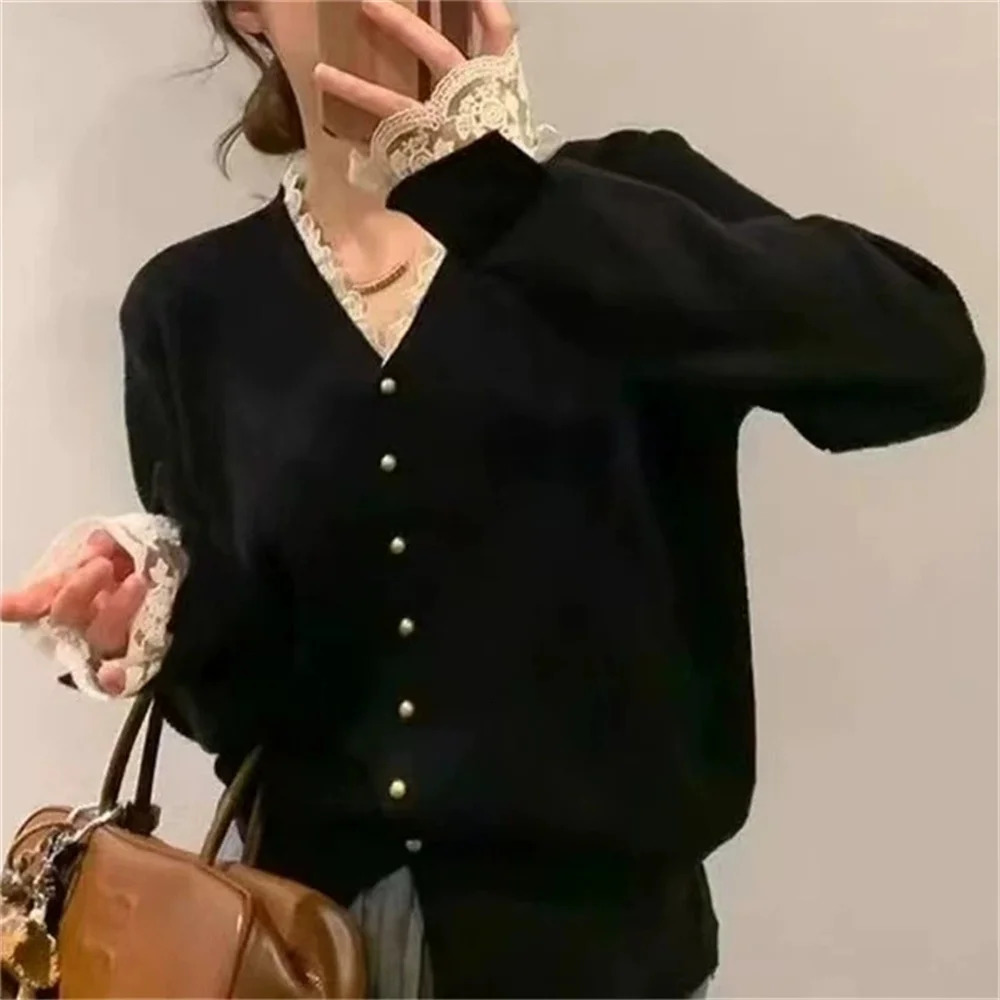 Women Clothing Autumn Winter Fashion Button Lace Patchwork Solid Color Knitting Female Slim V-neck Sweater Cardigan Clothes Tops 261015