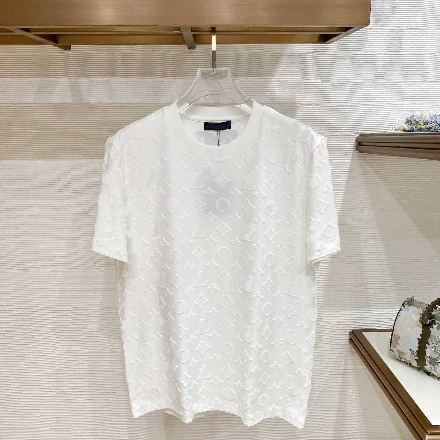 Designer brand clothing high-quality men's white round neck embossed jacquard short sleeved full width dark pattern three-dimensional luxury si