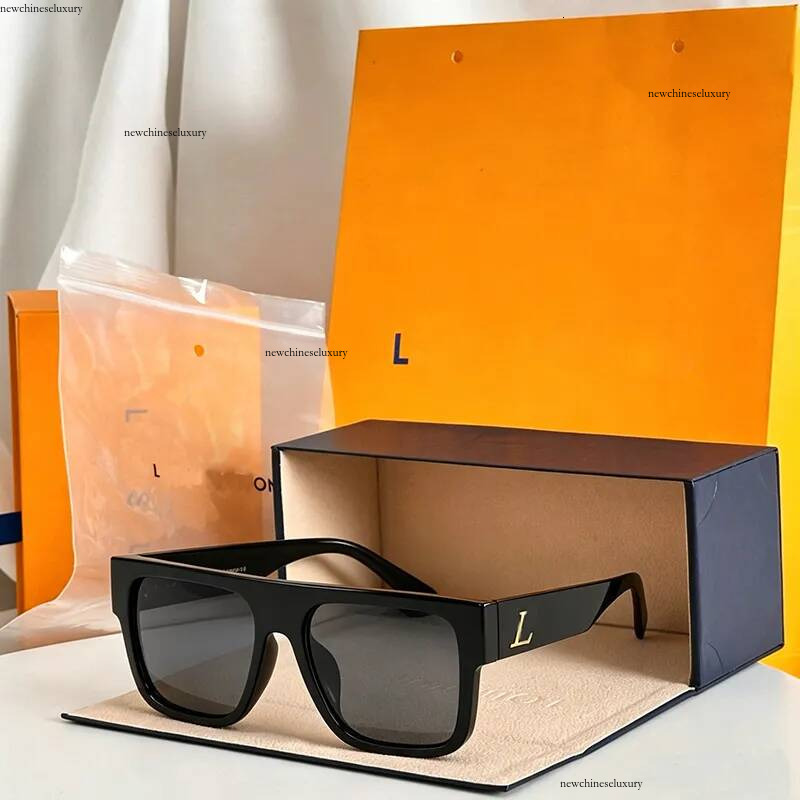 luxe de concepteur pour les femmes classiques carrées hommes cadre conduite lunettes de soleil en plein air avec boîte d'emballage