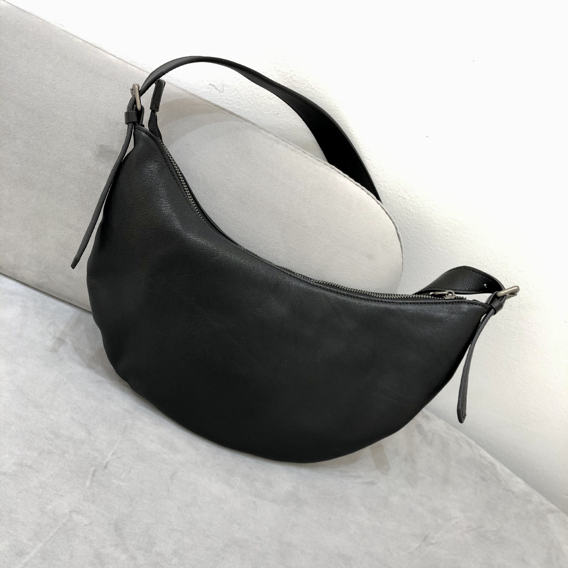 Luxury Vintage Designer Bag Genuine Leather Handmade Forest Style Top Grain Cowhide Shoulder Crossbody Women S Crescent Chest Moon SENYY