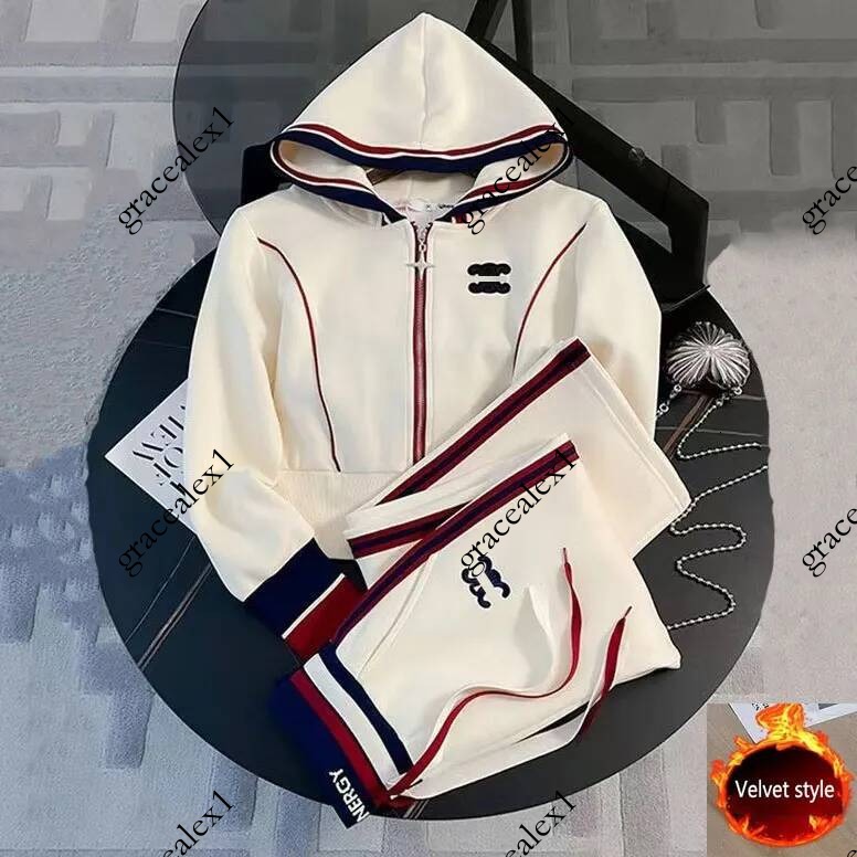 Fall 2024 Women's end Casual Sportswear Stylish Western Hooded Sweatshirt High Waist Straight eg Pants Two Piece Set Tracksuit Fashion Asian Si