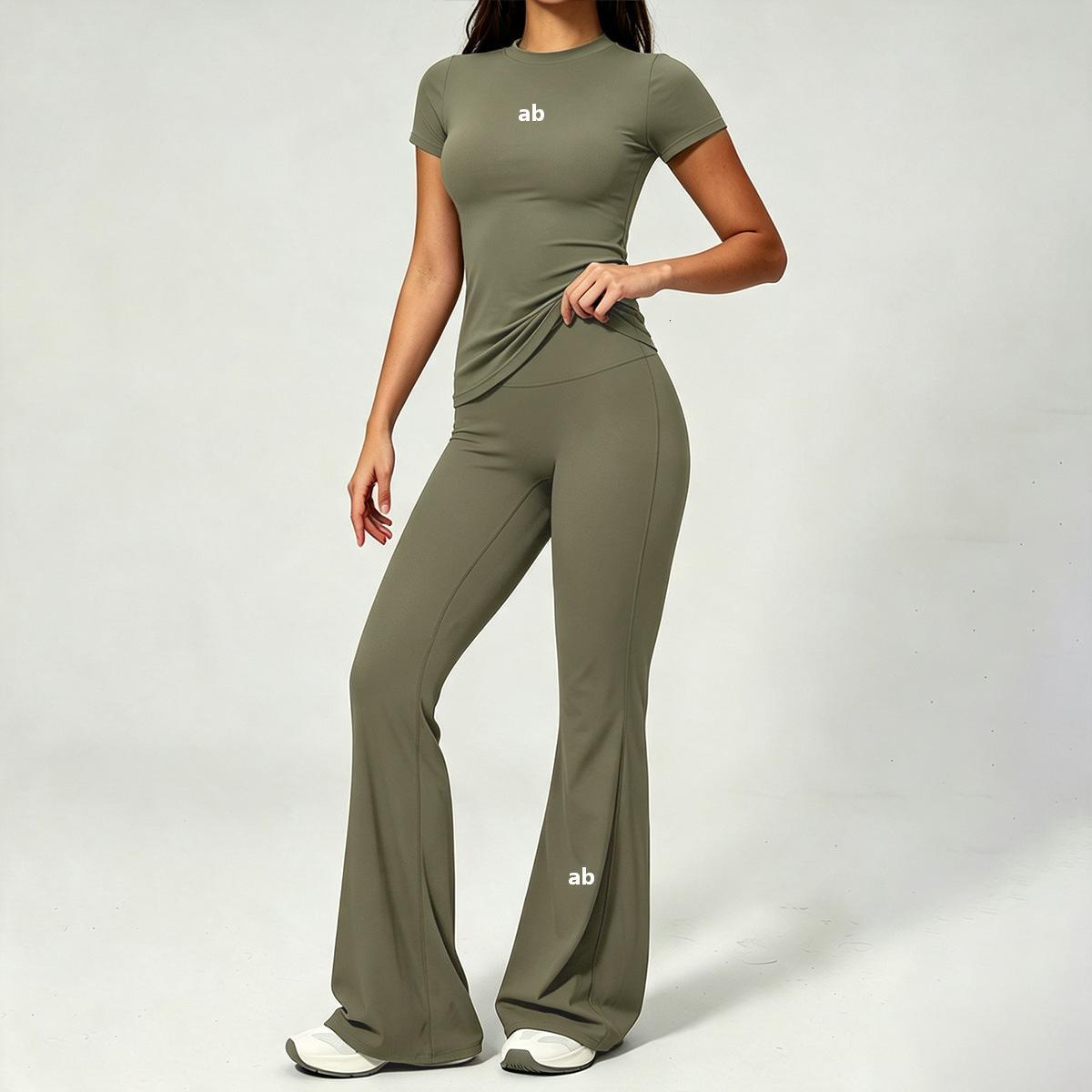 Yoga Women's Fitted Short-Sleeved Quick-Drying High-Waist Flared Flannel Pants Fitness Set 26Y1015