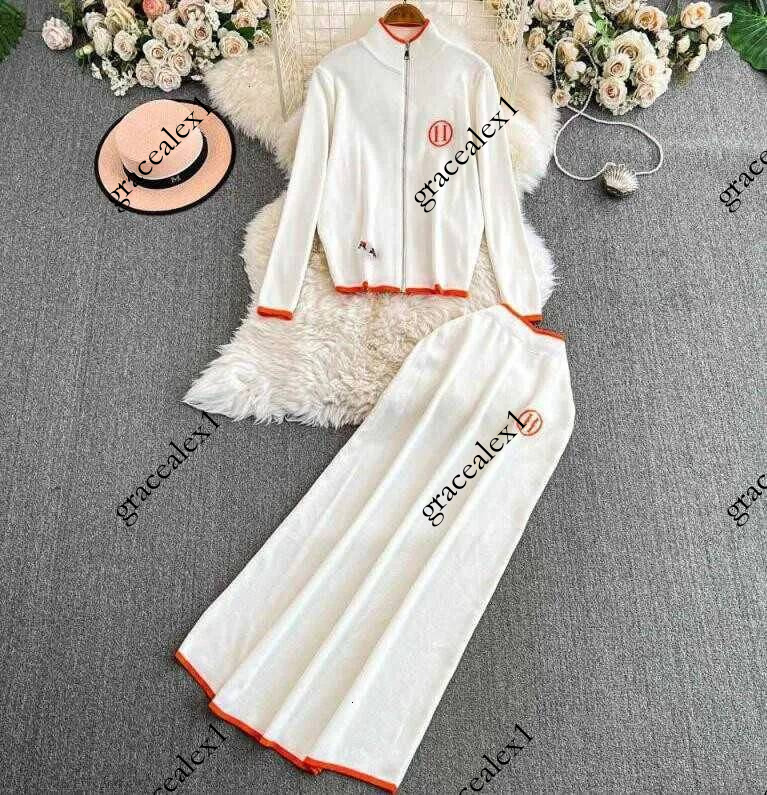 NEW Womens Two Dress suit brand Knitted Casual Suit Sweater pants 2 Piece Set designer Tracksuits