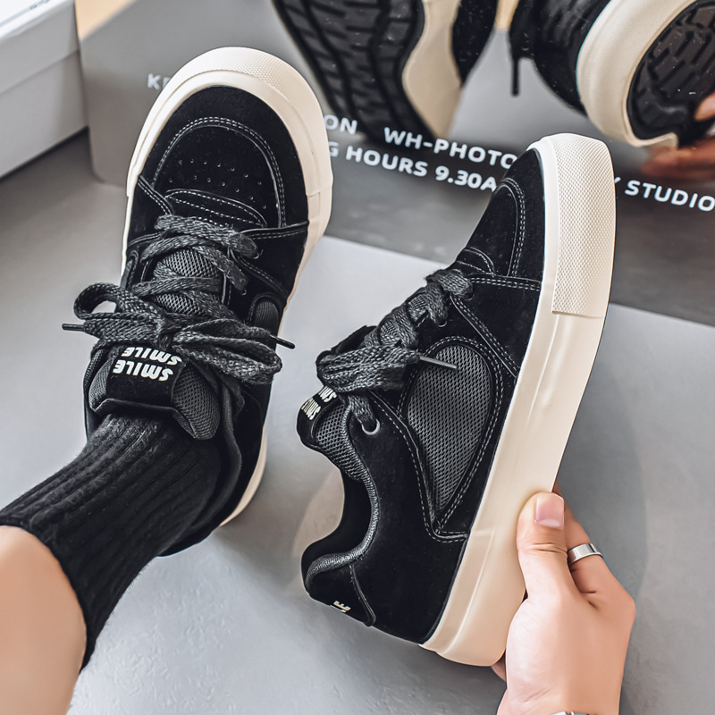 2026 New Men's Shoes, Niche Design, Low-Top, Breathable, Trendy, Casual Sneakers, Men's