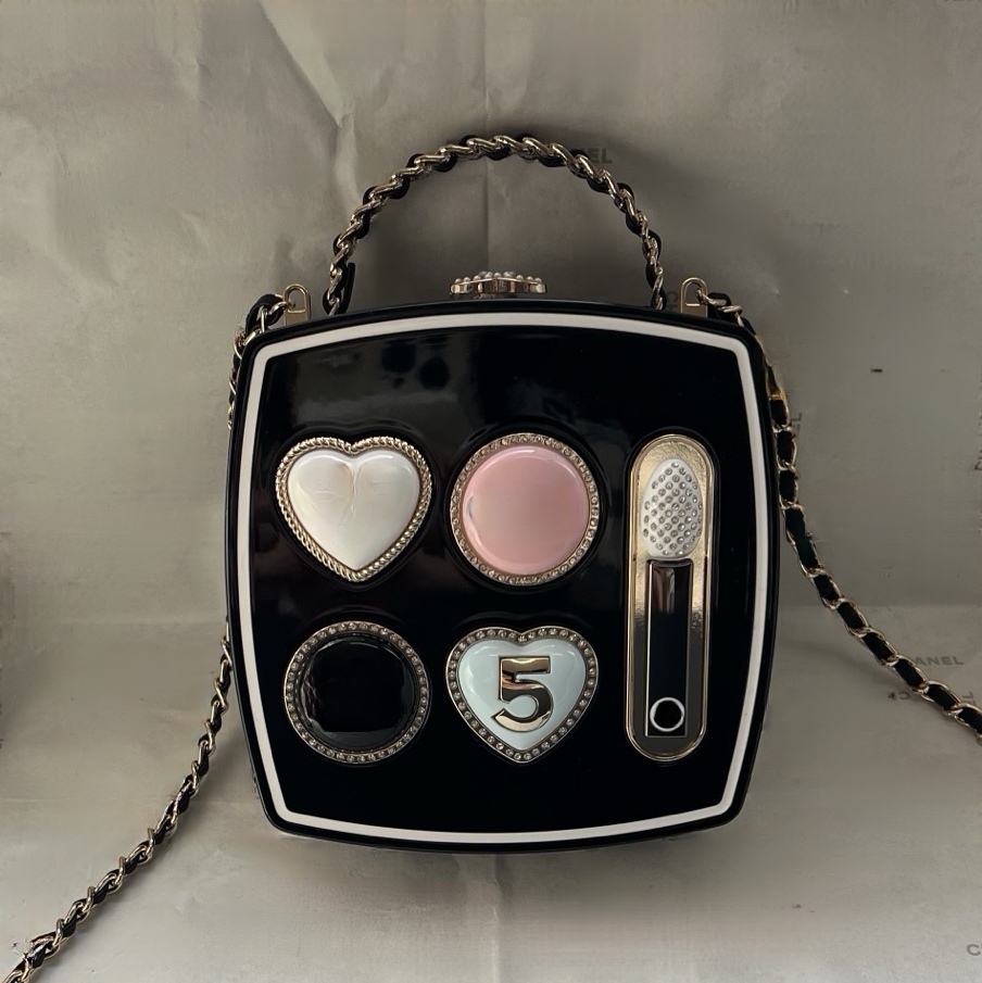 Women Acrylic Square CC Box Handbag Heart Cosmetic Decor Chain Shoulder Bag Novelty Top Handle Crossbody Purse Trendy Party Evening Designer Bag For