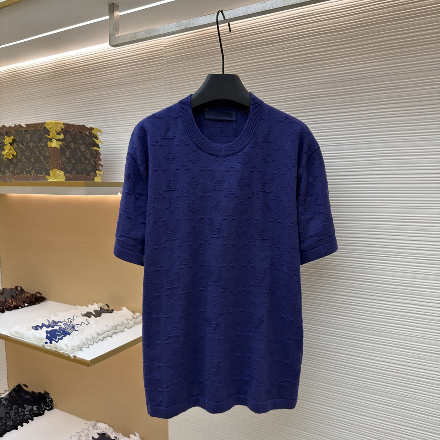 Designer brand clothing, high-quality men's clothing, men's navy blue embossed jacquard knitted short sleeved, all over dark jacquard roun
