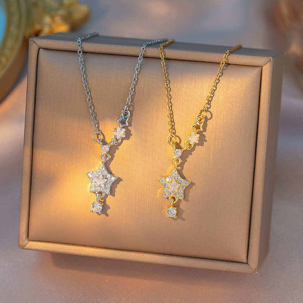 Sparkling Starry Ice-Crystal Tassel Necklace For Women, Exquisite Light Luxury Full-Diamond Pentagram Clavicle Chain