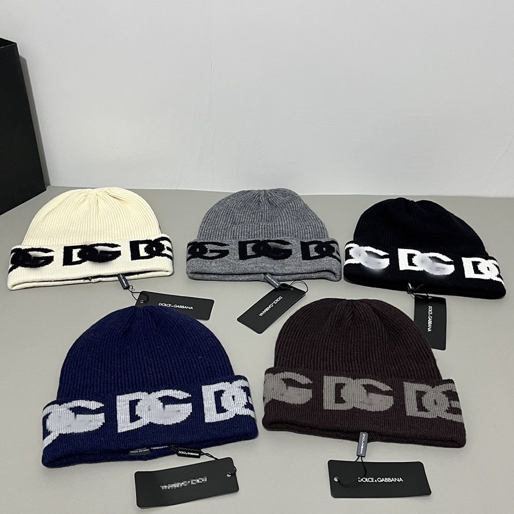 Fashion Black DGcap Beanie Women Designer Wool Bonnet Autumn Winter Knitted Hat Men High Quality White Solid Beanie AAA