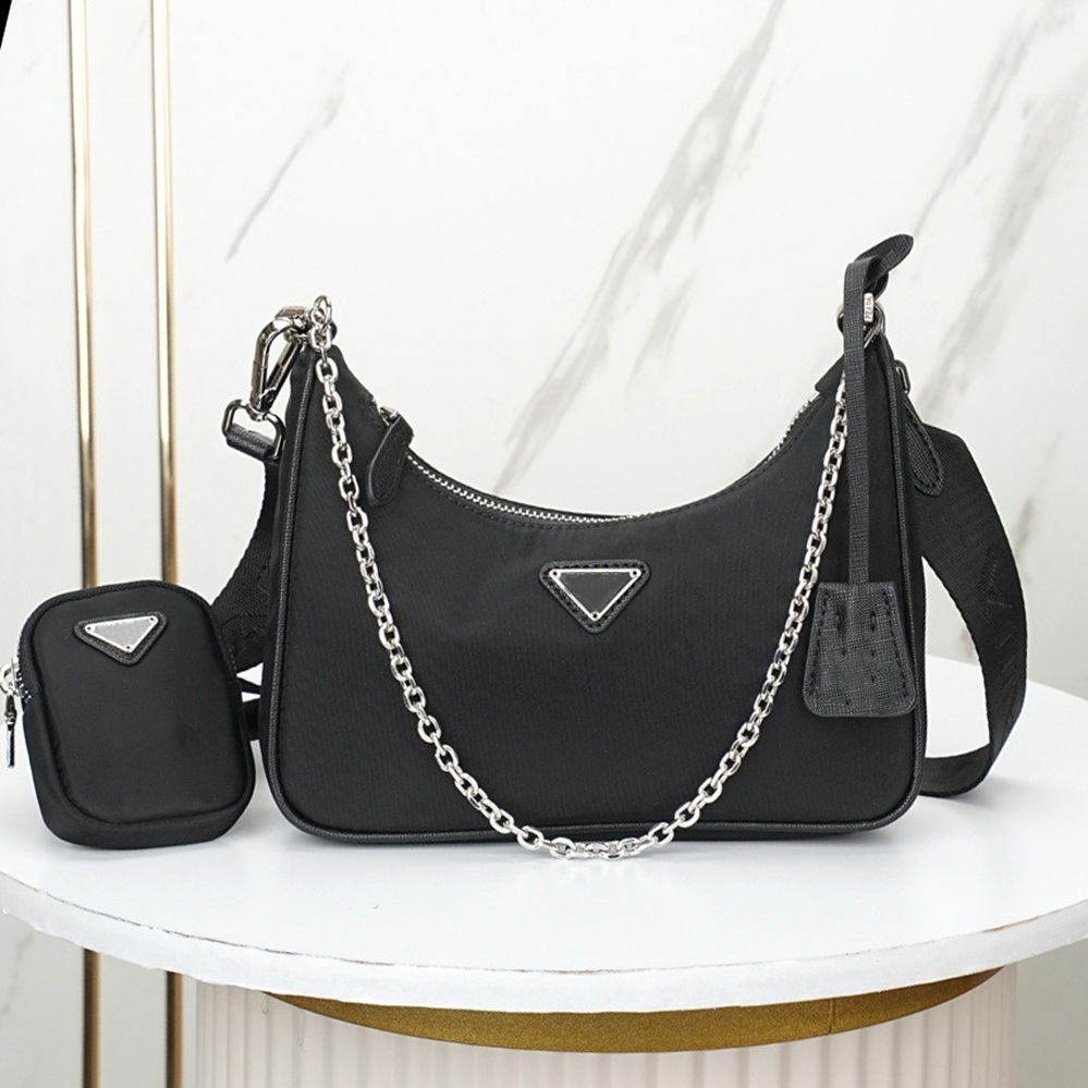 Designer Bag Luxurys shoulder bags 2005 nylon Handbag Women Underarm Crescent Bag 2000 Hobo & 2005 Shoulder Bags Crossbody Purses Chain Canvas Fashi