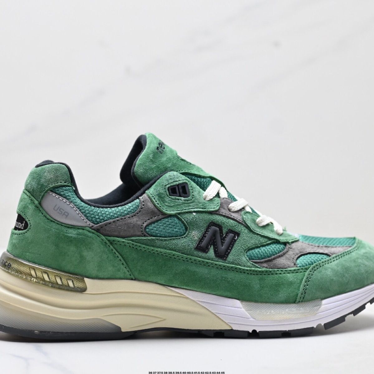 Premium Designer Old School Suede Fabric 992 casual sneakers, chunky dad trainers, wear resistant for outdoor running street fashion
