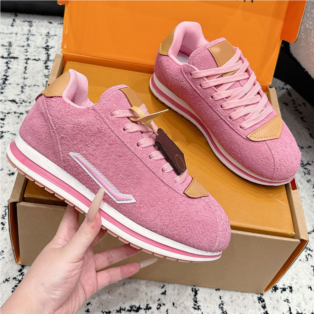 Buttersoft Sneaker Luxury Designer Hairy Suede Leather Sneaker 1AKDFC Upper Signature Logo Womens Sneaker Comfort Lace Up Sports Shoes Thickness 3cm
