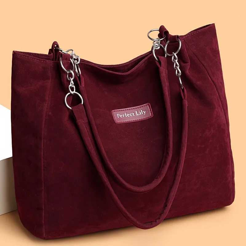Totes European American Autumn Winter Large Capacity Suede Women's Bag Vintage Handbag Women Shoulder Bag Retro Faux Suede Tote Bag X261016