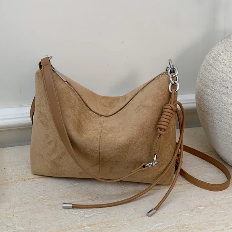 Retro Commuting Suede Shoulder Bag Women's Large Capacity Zipper Crossbody Pack Autumn Winter Trendy Square Khaki Handbags 261016