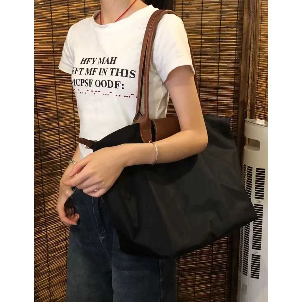 Shoulder Bags Large Medium Small Size French Large Capacity Folding Tote Bag Fashionable Handheld Commuting Travel Waterproof Nylon Bag H261016
