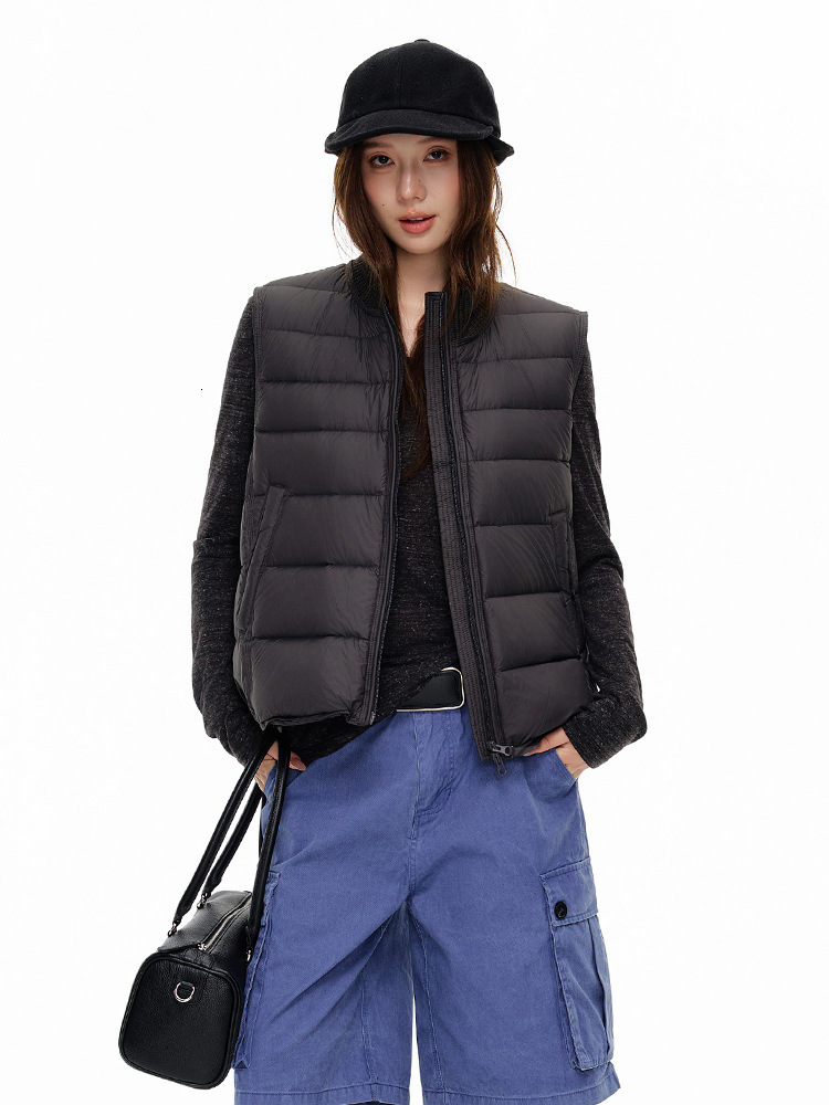 Winter New Hot Selling Flat Lake Down Vest for Women Short Style Stand Collar Outerwear Lightweight and Warm Jacket MAKOUFEI