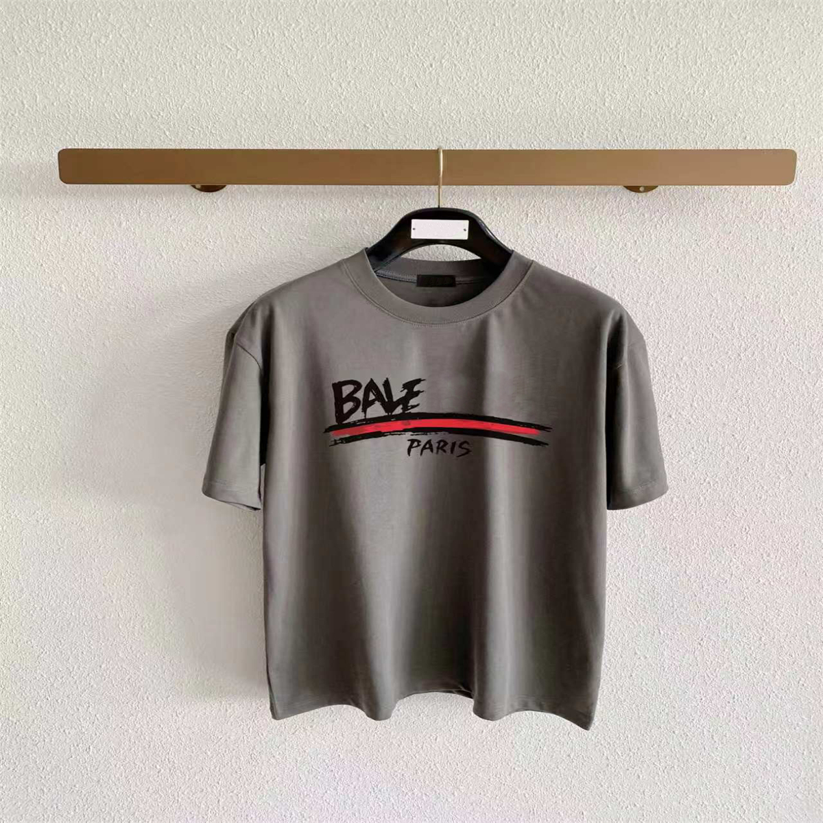 Spring new style hort-sleeved T shirt round neck cotton fabric women's and men's high-quality T-shirt Color black white Size s-2xl 61015w1