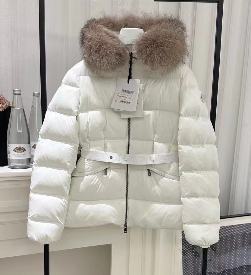 Designer Womens coat women jacket winter boed short down jackets fur coats real raccoon hair collar Puffer jacket women parka with belt lady cotton