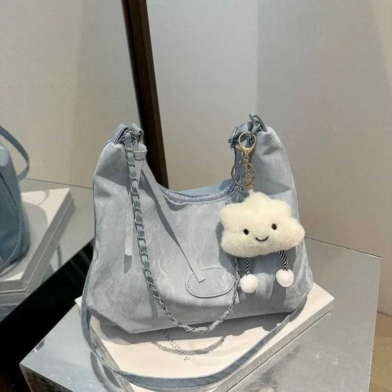 Evening Bags New Summer Chain Commuting Bag Casual Student Soft Face Large Capacity Bag for Women Fashion Single Shoulder Crossbody Bags H261016